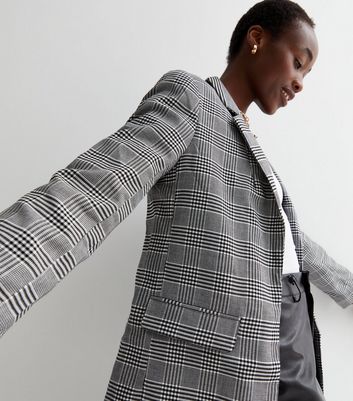 Tall Black Check Relaxed Fit Blazer New Look