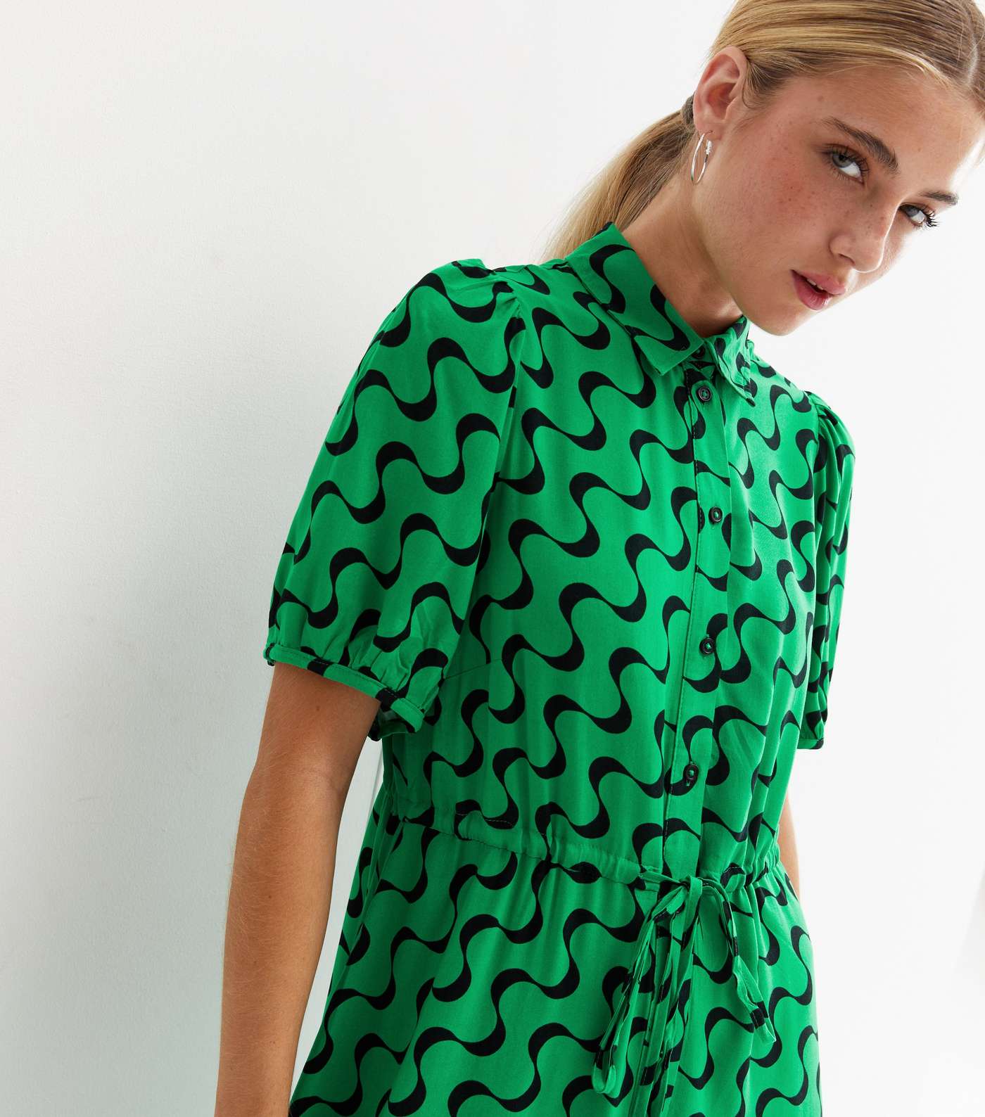 Green Wave Tie Waist Midi Shirt Dress Image 2