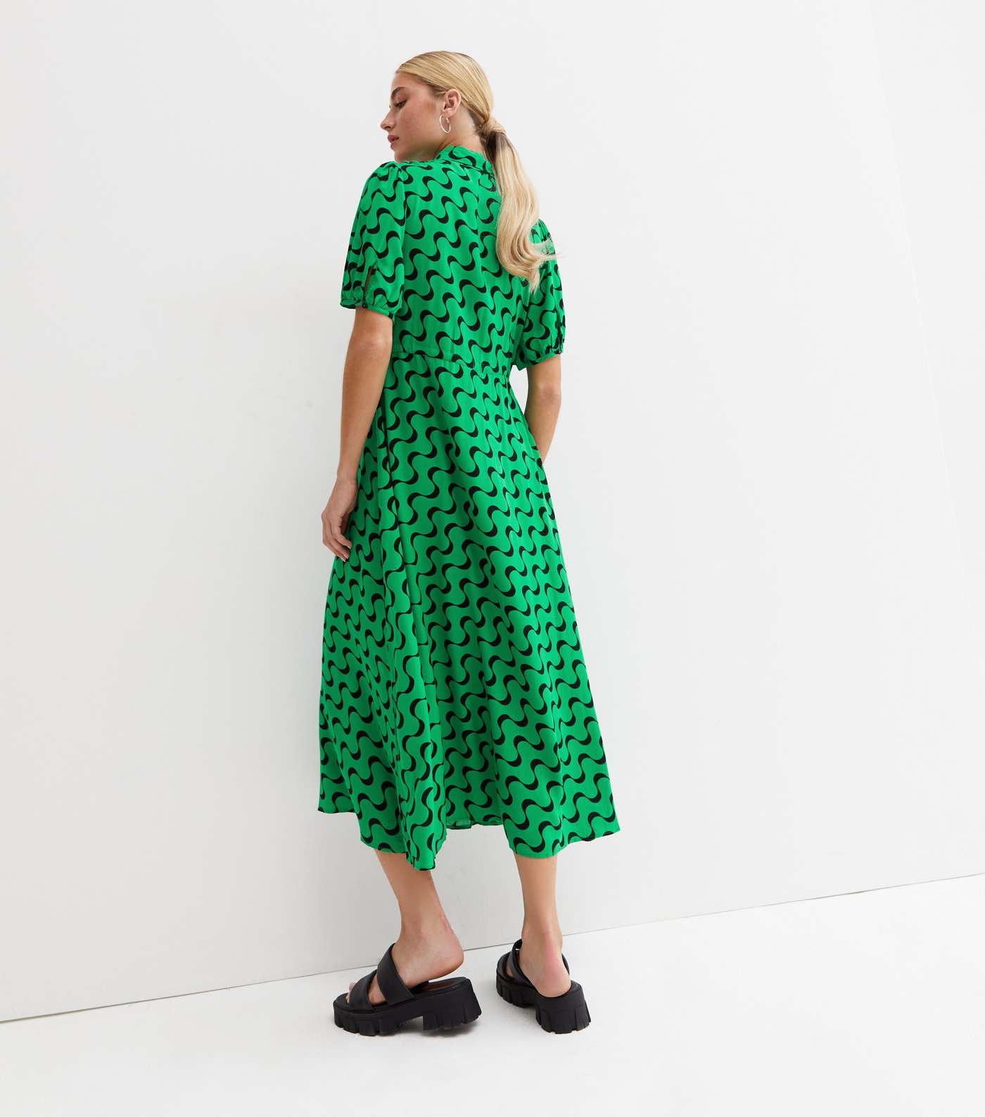 Green Wave Tie Waist Midi Shirt Dress Image 4