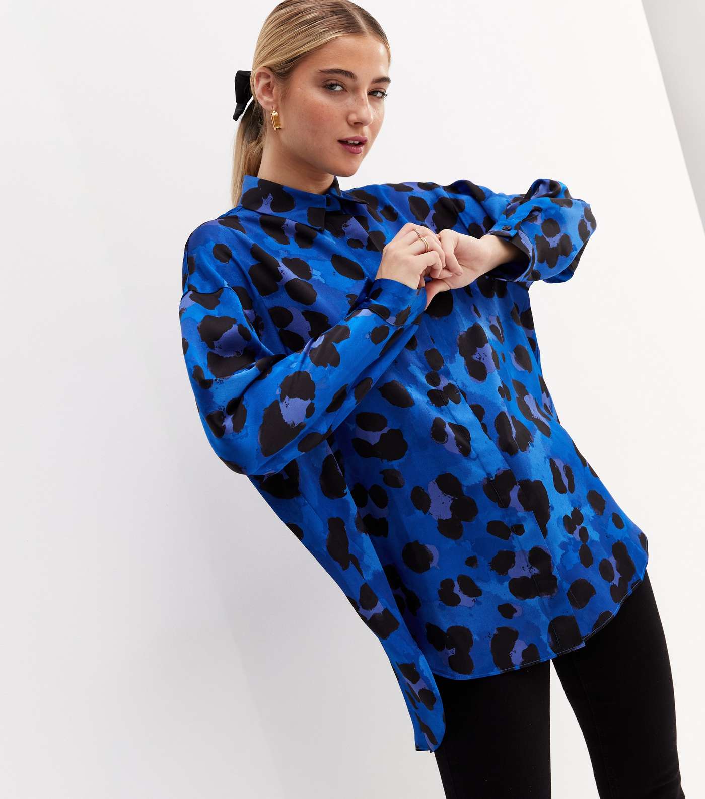 Petite Blue Leopard Print Satin Oversized Shirt