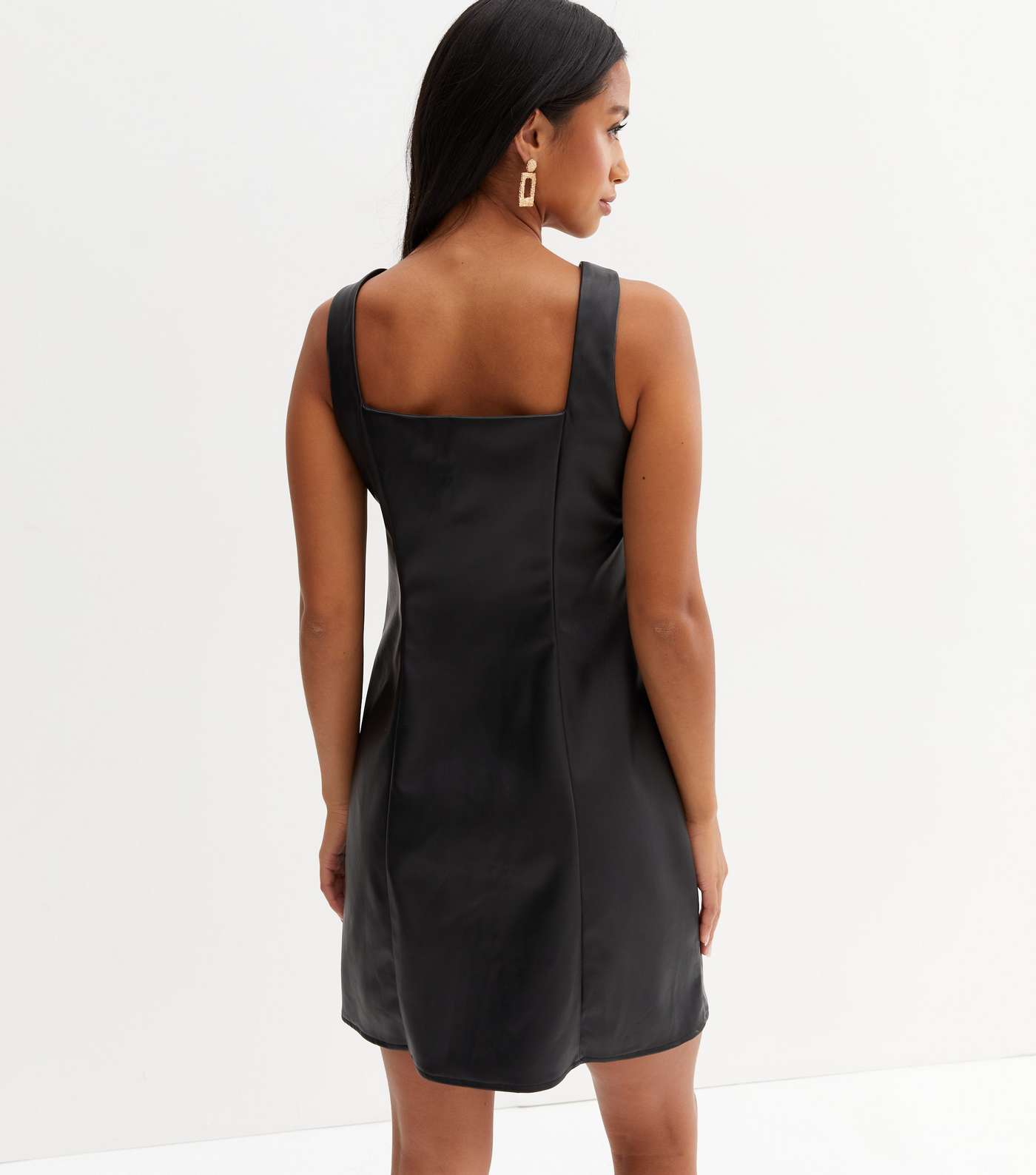 Petite Black Leather-Look Square Neck Pinafore Dress Image 4