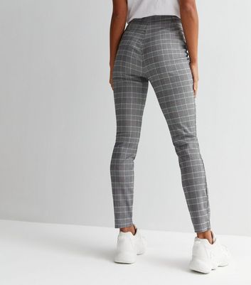 Petite Black Grid Check Slim Stretch Trousers | New Look