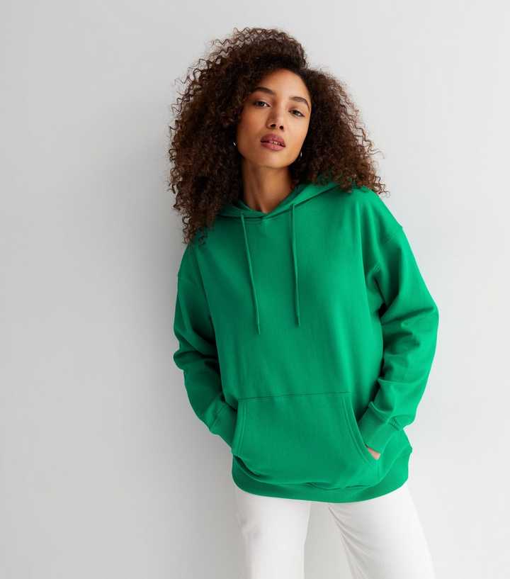 https://media3.newlookassets.com/i/newlook/838606830M1/womens/clothing/loungewear/green-pocket-front-hoodie.jpg?strip=true&qlt=50&w=720