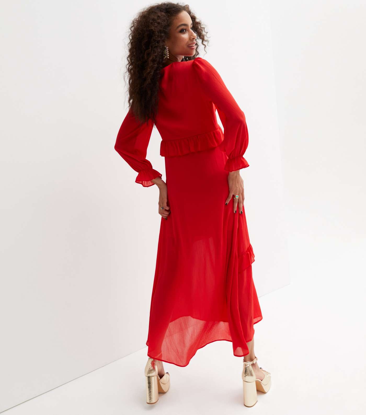 Red Chiffon Tiered Ruffle Long Sleeve Midi Dress Image 4