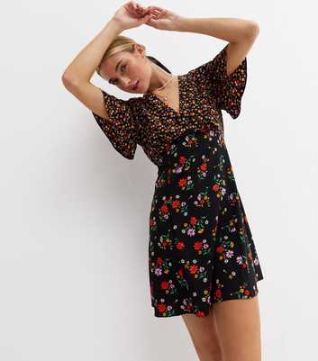 Black Mixed Floral V Neck Mini Tea Dress