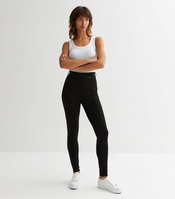 Found: the best no front seam leggings and stylish workout top! Both on  #blackfriday sale! Comment LINK to shop 🛍️ #fitnessootd… | Instagram