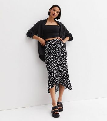 Black ruffle shop skirt new look