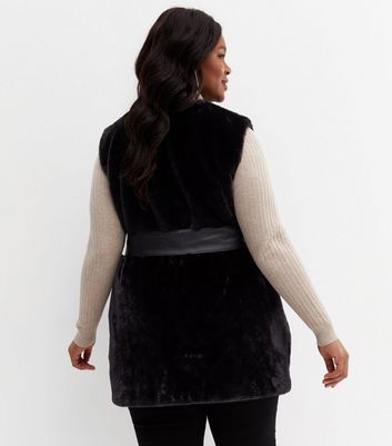 Plus size outlet black fur gilet