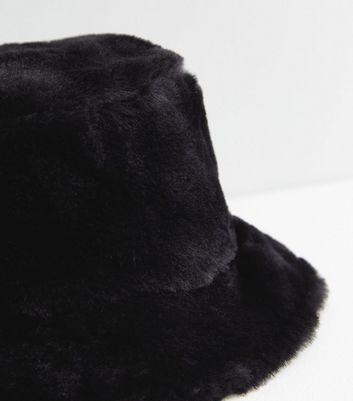 faux fur hat black