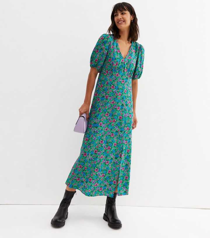 Green Ditsy Floral V Neck Short Puff Sleeve Midi Dress Green Ditsy Floral V Neck Short Puff Sleeve Midi Dress