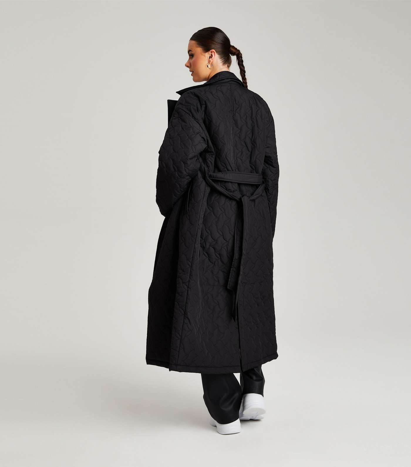 Urban Bliss Black Quilted Revere Collar Belted Long Oversized Puffer Jacket Image 4