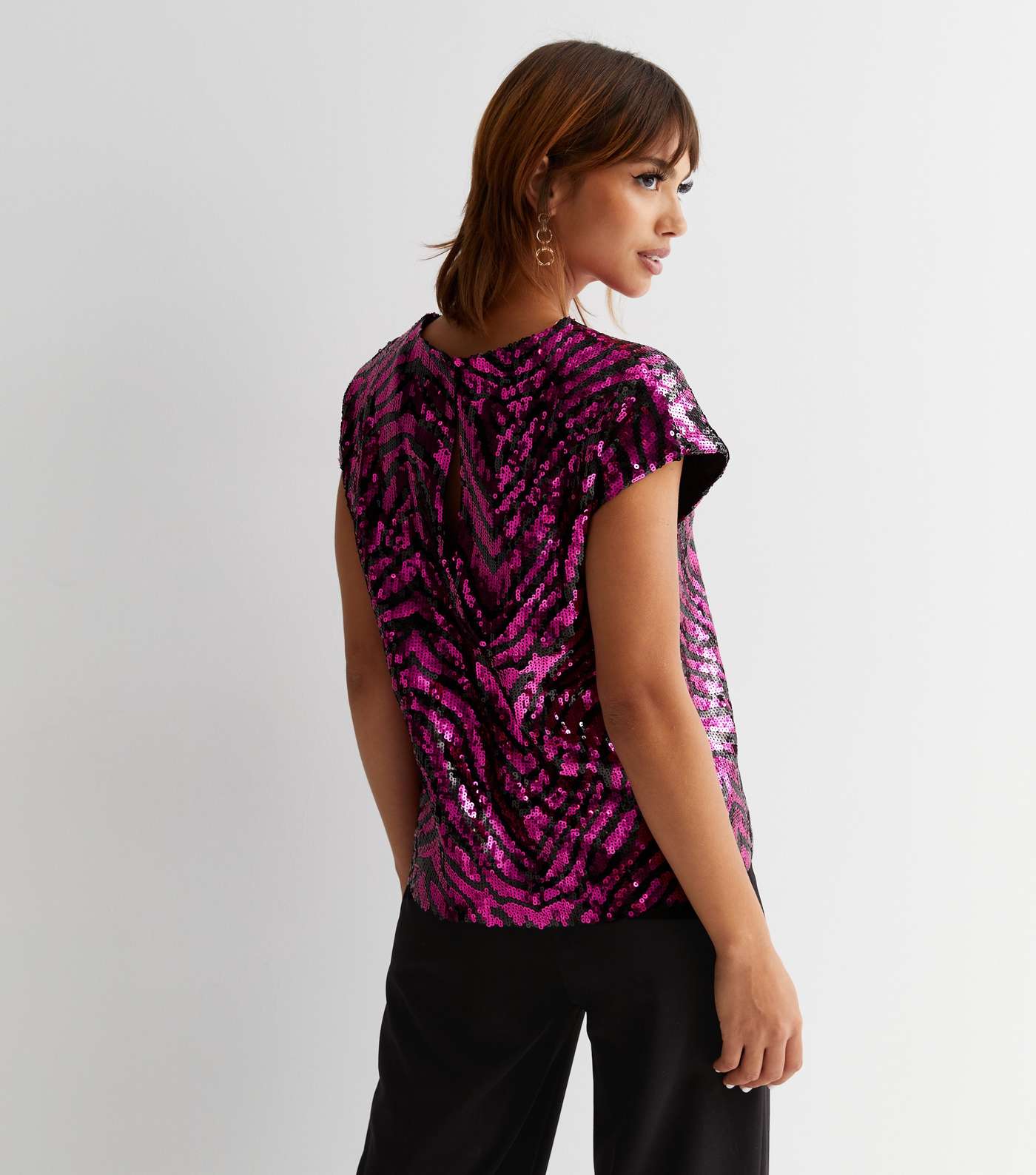 Pink Tiger Print Sequin Crew Neck Short Sleeve T-Shirt Image 4