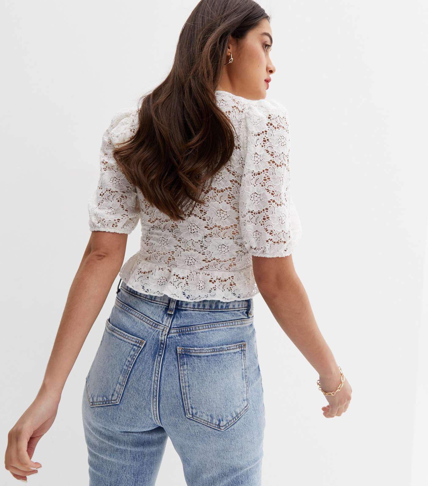 White Lace Ruched Tie Front Crop Top Image 4