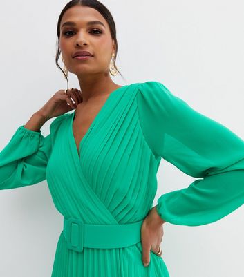 Green chiffon 2025 wrap dress