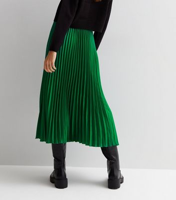 Zara Bright Green Satin Finish Skirt buttons slit Bloggers Favourite Uk  XSmall  eBay