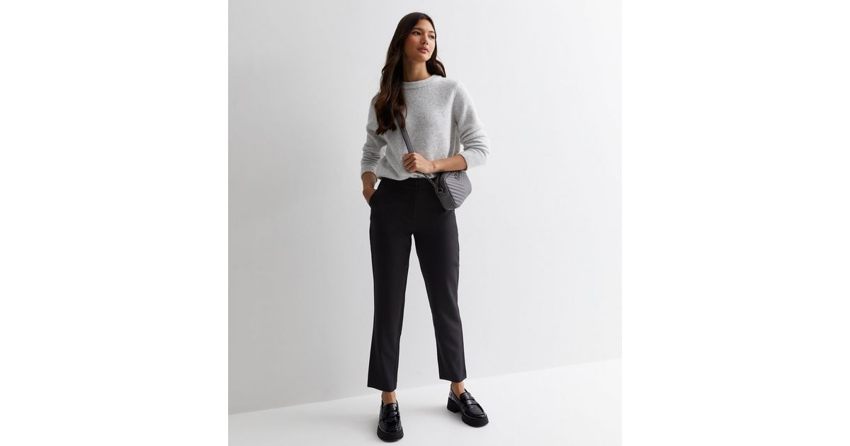 Womenswear trousers: short, wideleg or high waist