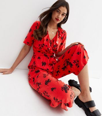 New look best sale red floral jumpsuit