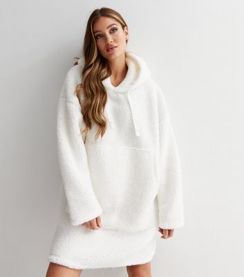 Fluffy hoodie new clearance look