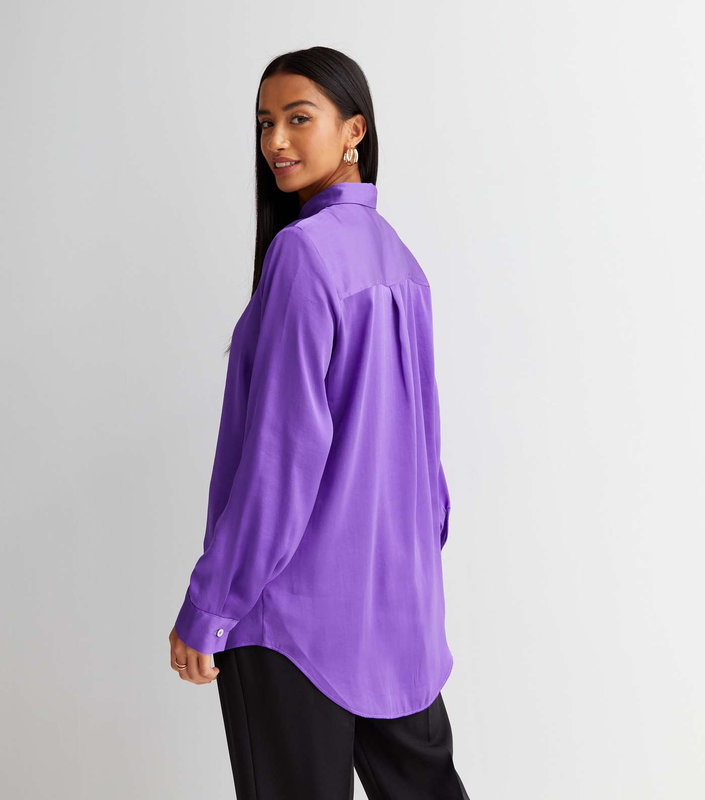 Petite Purple Satin Long Sleeve Oversized Shirt Image 4