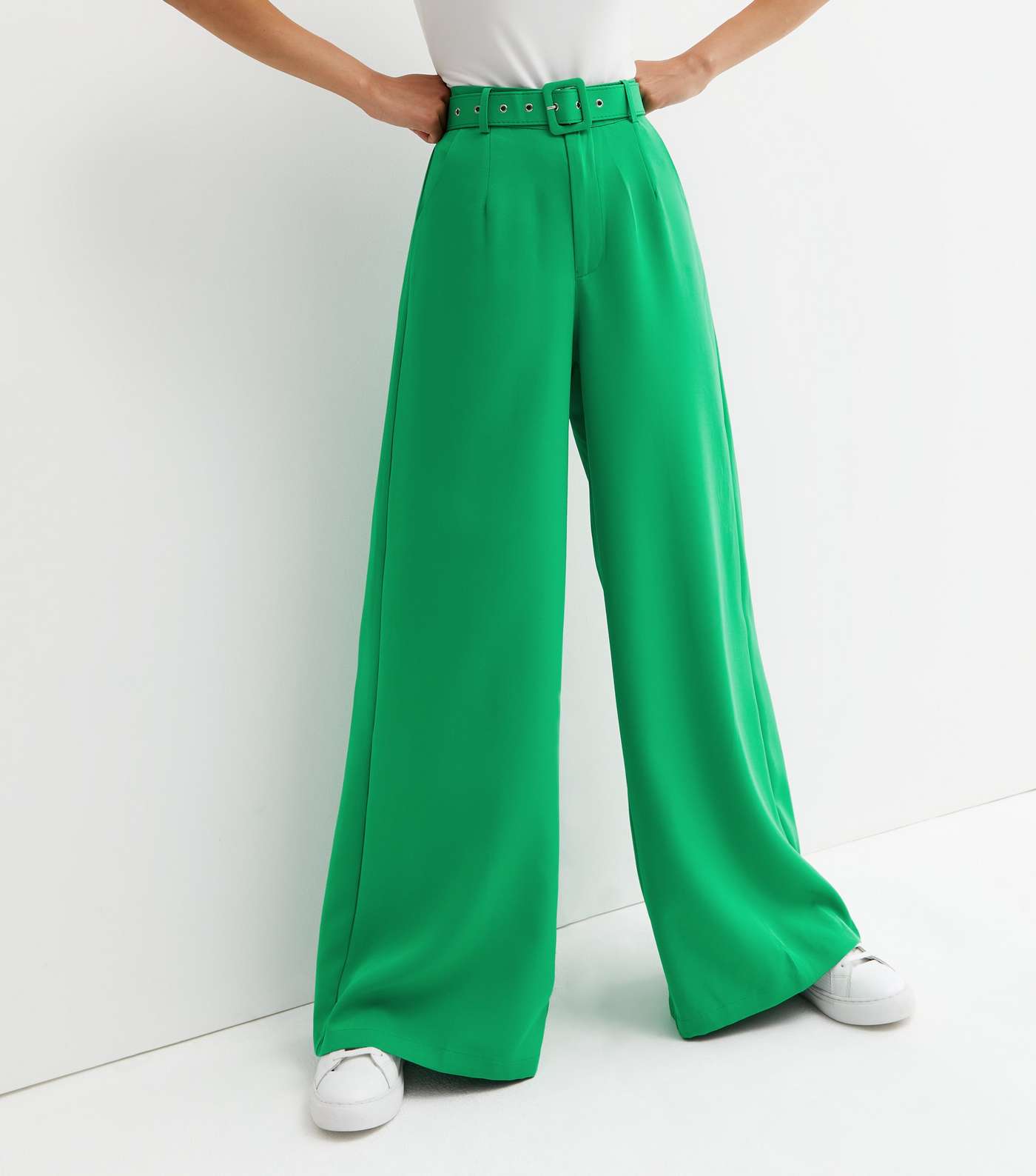 Cameo Rose Green Belted Wide Leg Trouser Image 2