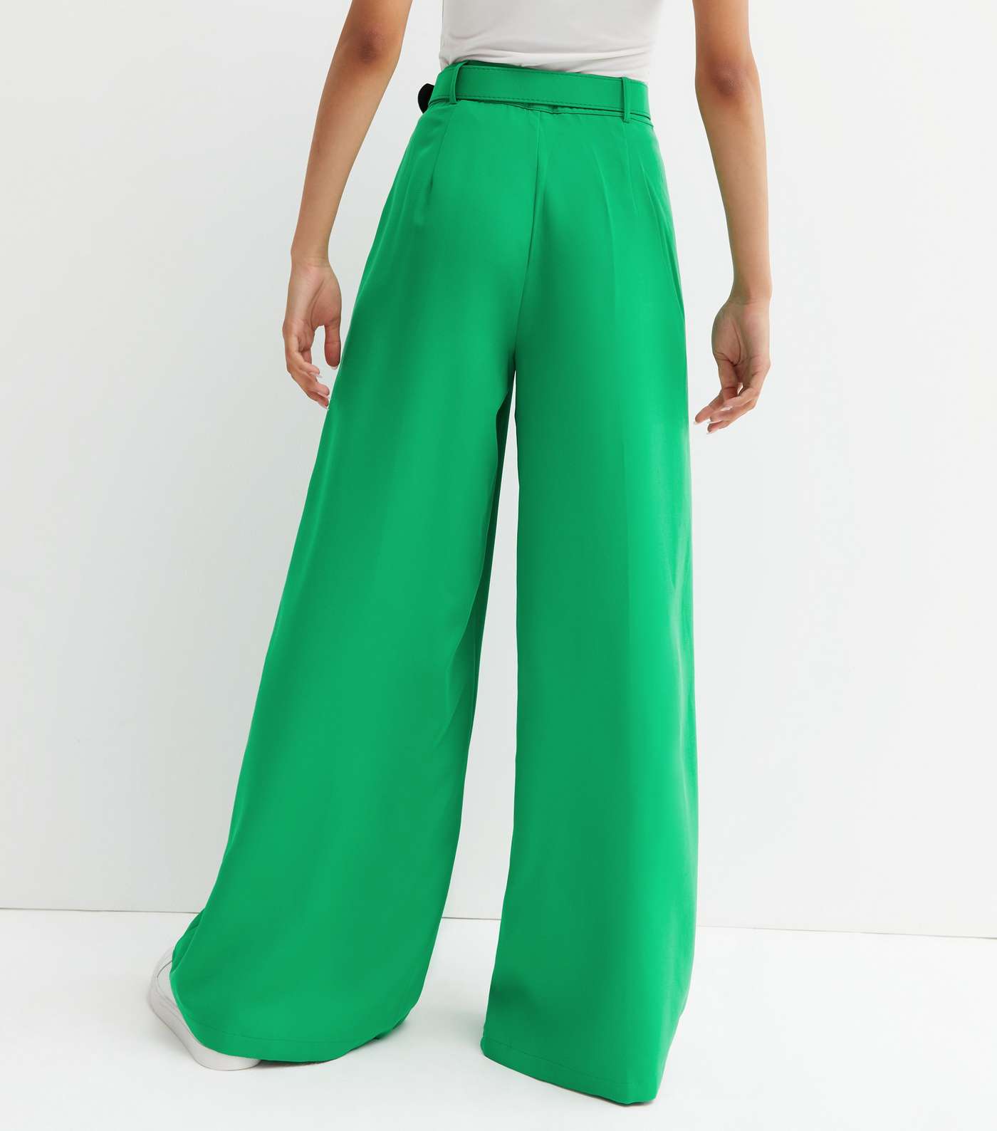 Cameo Rose Green Belted Wide Leg Trouser Image 4