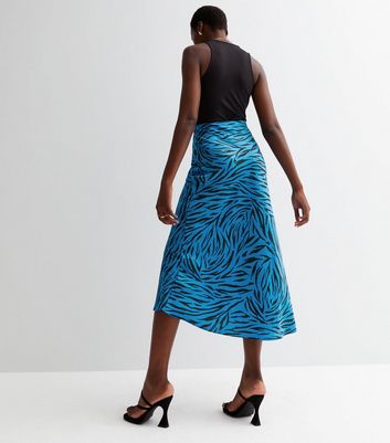 Blue zebra outlet skirt