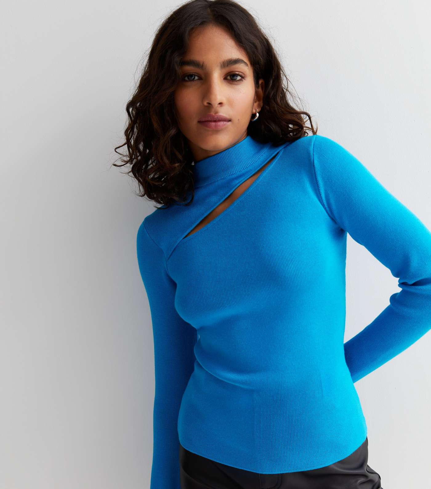 Petite Turquoise Ribbed Knit Cut Out Crew Neck Jumper Image 3