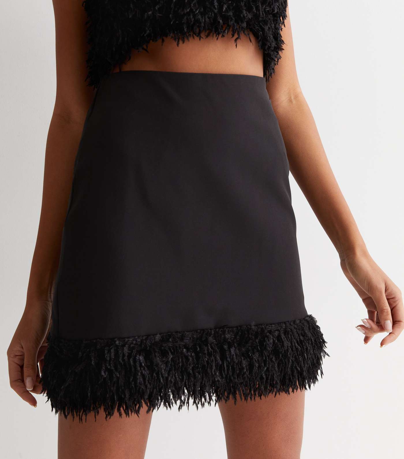 Black Faux Feather Hem Mini Skirt Image 3