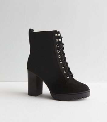 Black Leather-Look Block Heel Chelsea Boots | New Look