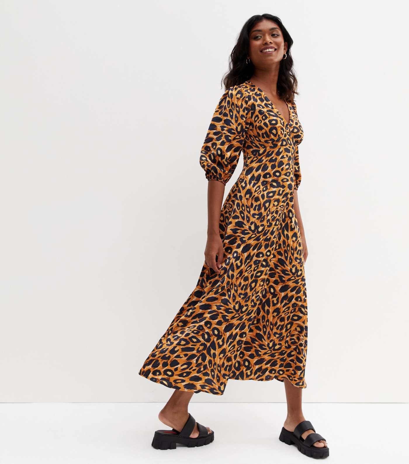 Gini London Rust Leopard Print V Neck Midi Dress Image 2