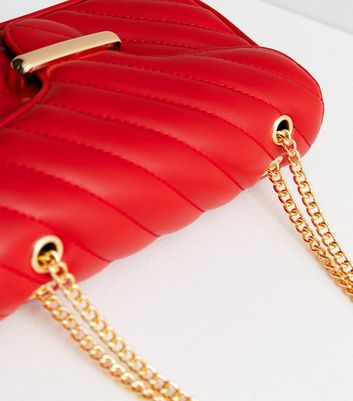 Red Curved Shoulder Bag | New Look