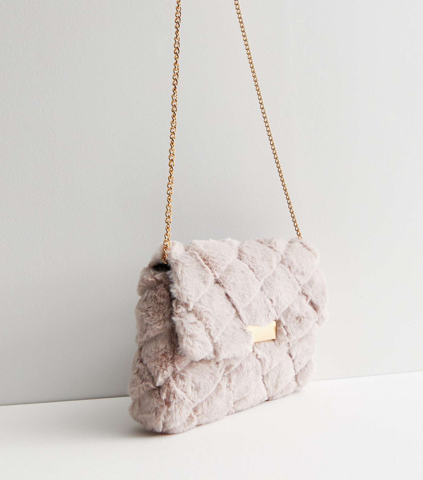 Mink Quilted Faux Fur Chain Cross Body Bag Image 3