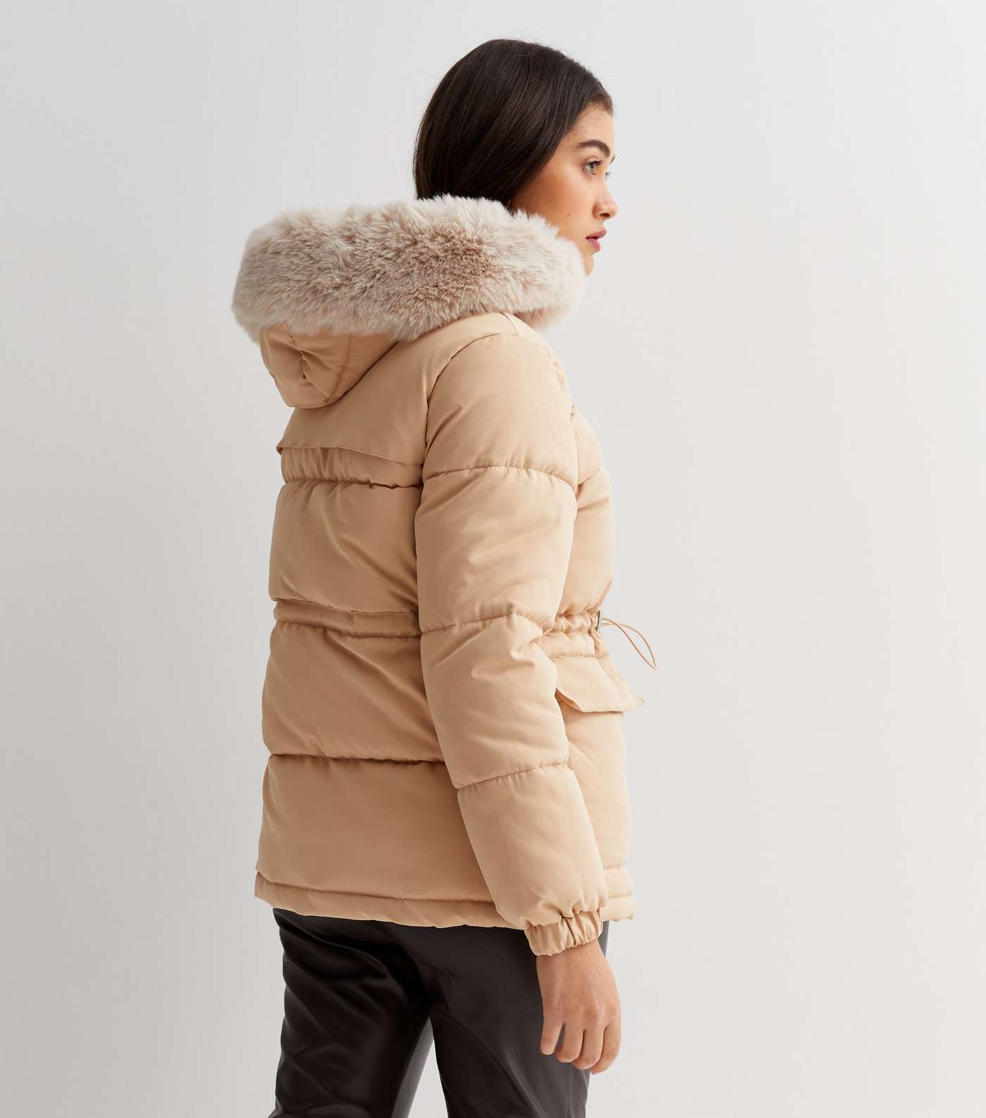 Cameo Rose Stone Toggle Faux Fur Hooded Puffer Jacket Image 4