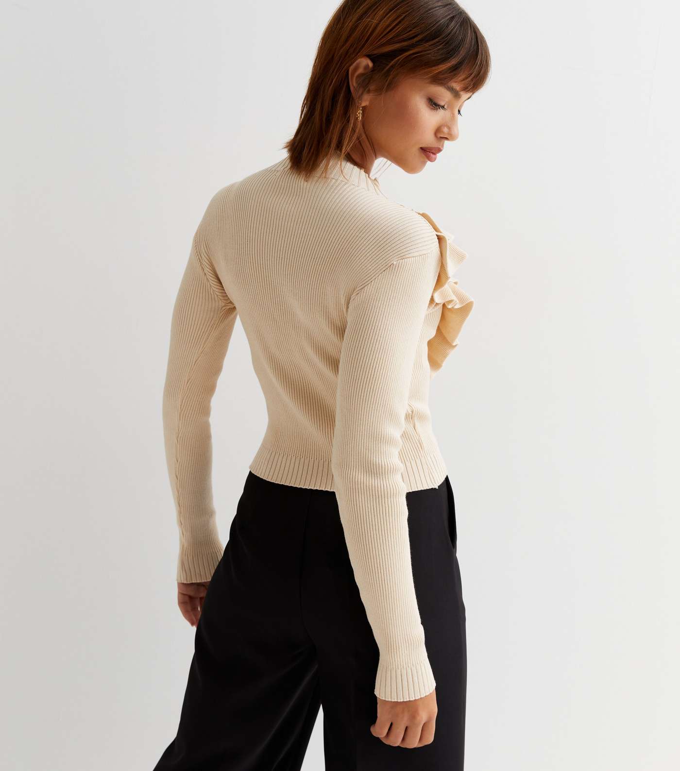 Cameo Rose Off White High Neck Ruffle Knit Jumper Image 4