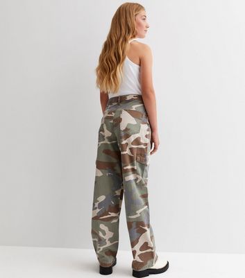 New look pink hot sale camo trousers