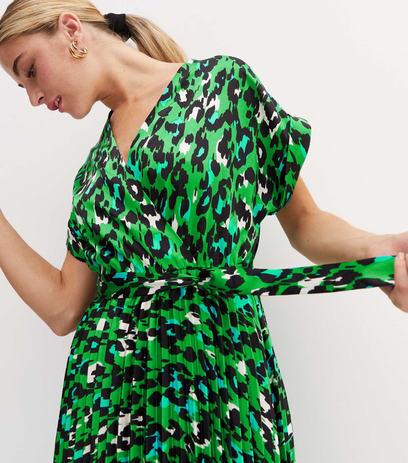 Green Leopard Print Satin Pleated Midi Wrap Dress Image 3