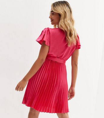 Petite Pink Satin Short Flutter Sleeve 