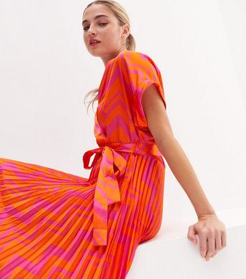 Orange Chevron Satin Pleated Midi Wrap Dress | New Look