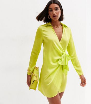 Light Green Satin Collared Long Sleeve Mini Wrap Dress