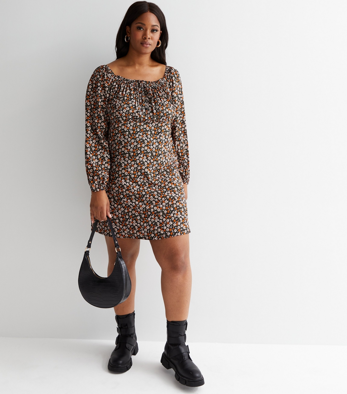 Women's Plus Size Black Ditsy Floral Crepe Square Neck Mini Dress Curves New Look