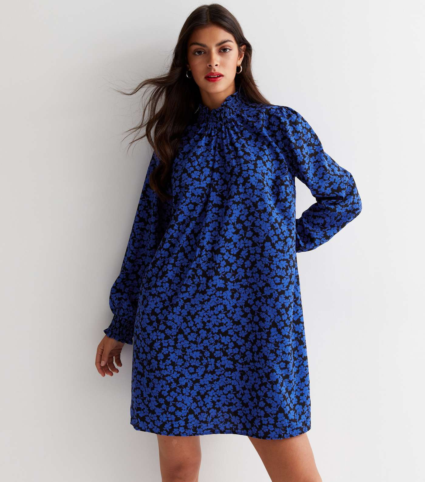 Blue Floral Print Shirred Collar A Line Mini Dress Image 3
