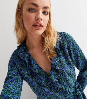 Robe Femme Taille L – Imprimé Floral Et Manches à Volants – Marque Pink Rose – Occasion Très Bon état