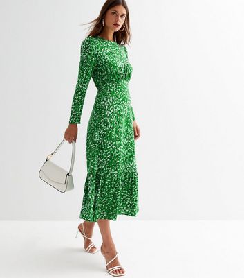Green Animal Print Tiered Puff Sleeve Midi Dress | New Look