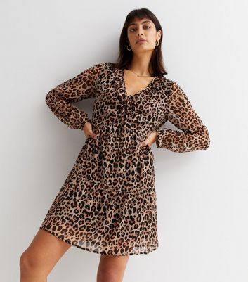 Leopard print discount v neck dress