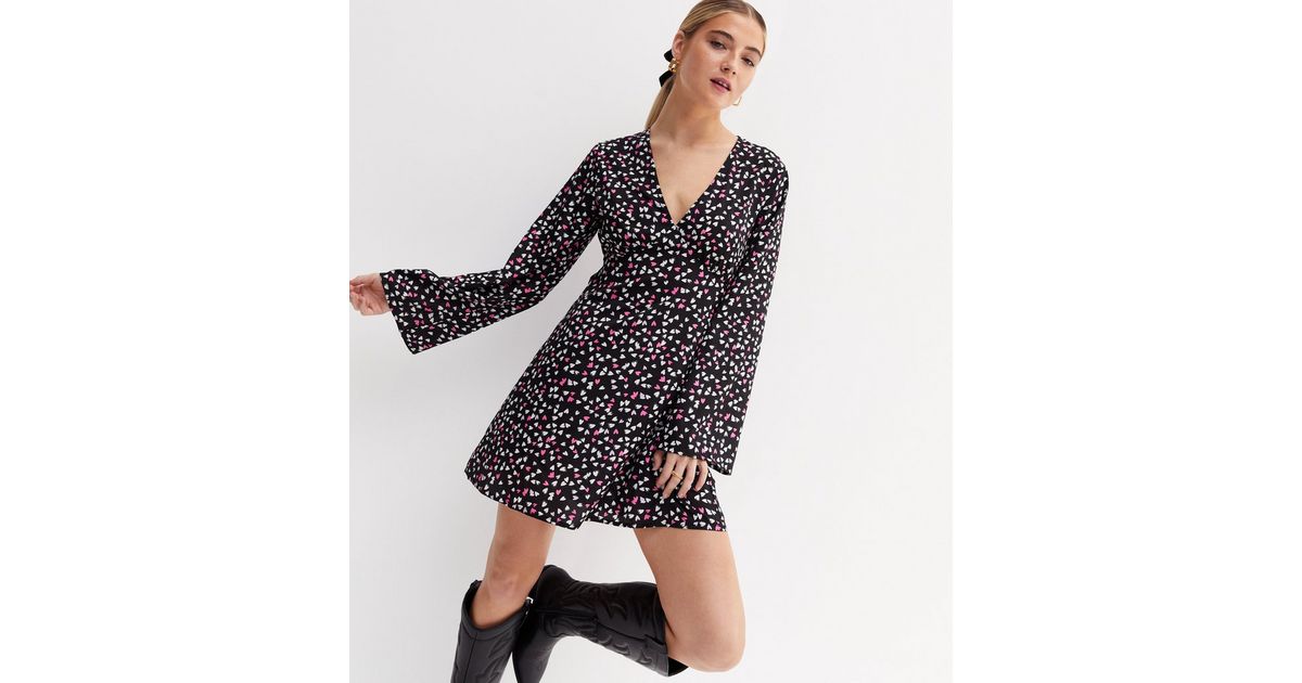 Black Heart Crepe V Neck Long Flared Sleeve Mini Dress | New Look