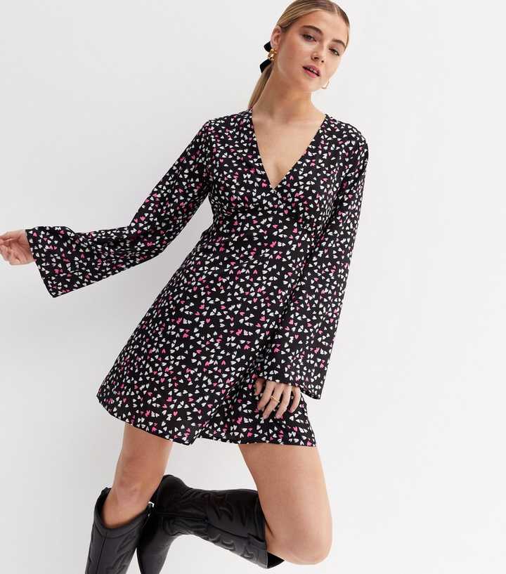 Black Heart Crepe V Neck Long Flared Sleeve Mini Dress