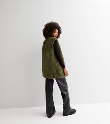 Khaki faux hot sale fur gilet