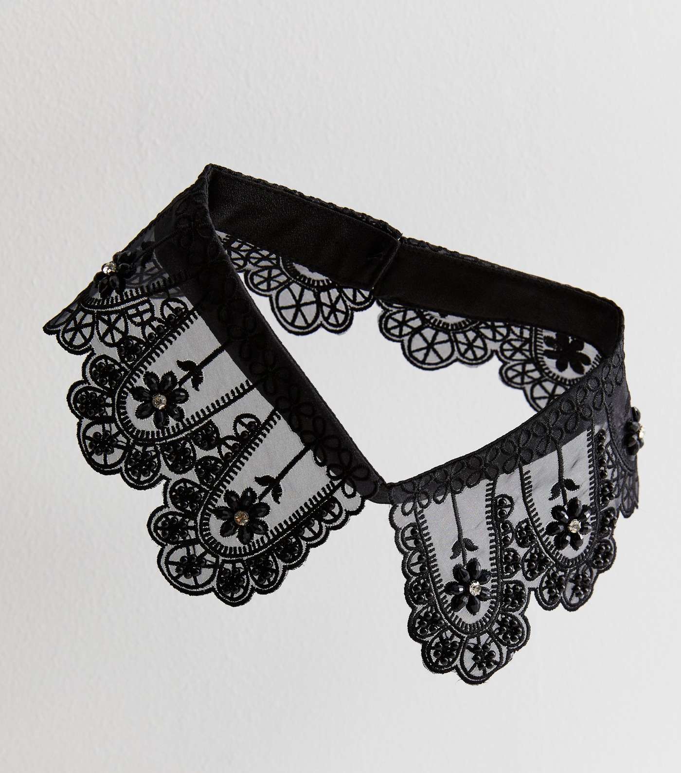 Black Lace Diamanté Collar