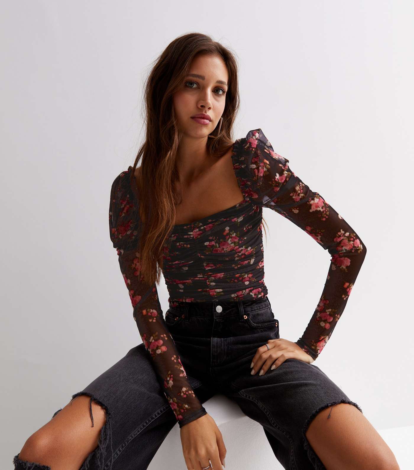 Black Floral Ruched Long Sleeve Top
