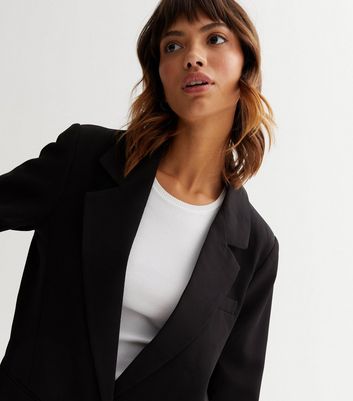 Simple on sale black blazer